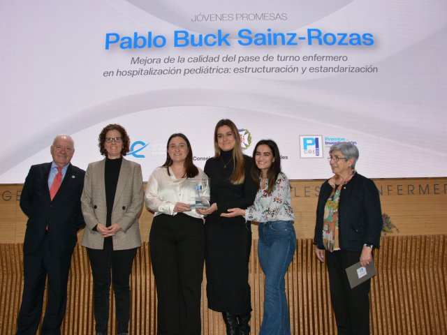 Equipo investigador ganador de la categoría "Jóvenes Promesas"